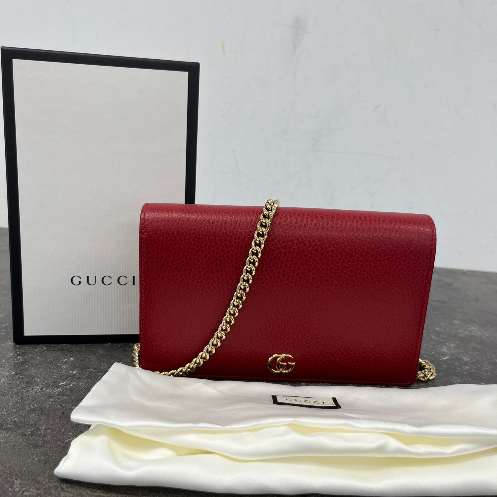 Women's Gg Marmont Wallet On Chain Bag Red - Photo 12