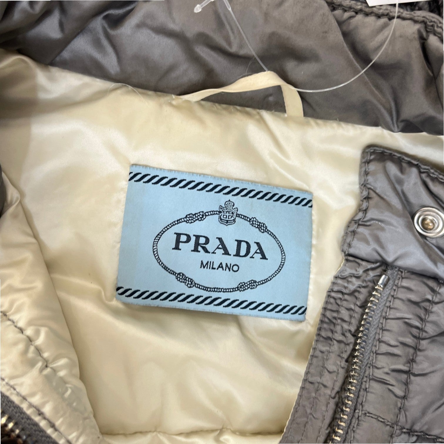 Women's Triangle Logo Nylon Down Jacket Silver Size IT 40 / UK 8 - Photo 9