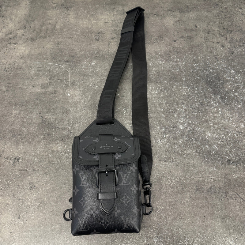 Men's Monogram Eclipse Saumur Slingbag Belt Bag Black