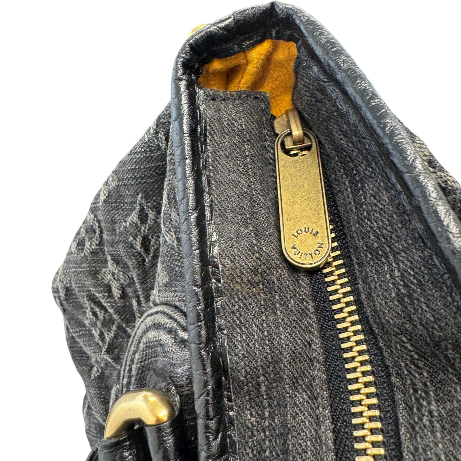 Women's Monogram Denim Neo Cabby Handbag Black - Photo 12