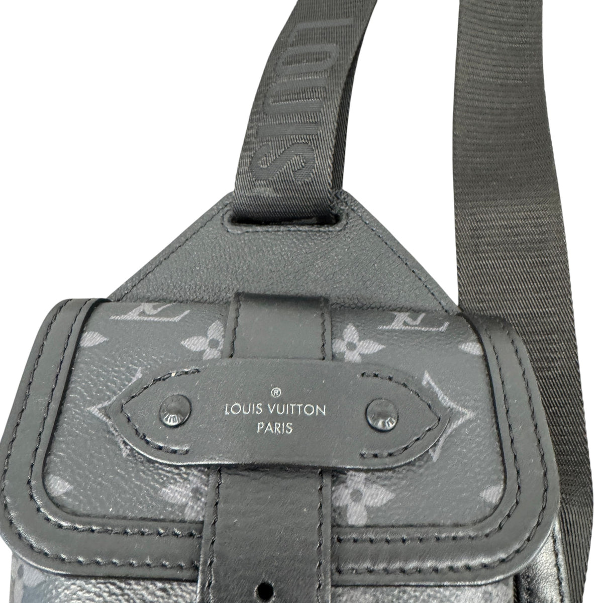 Men's Monogram Eclipse Saumur Slingbag Belt Bag Black - Photo 5