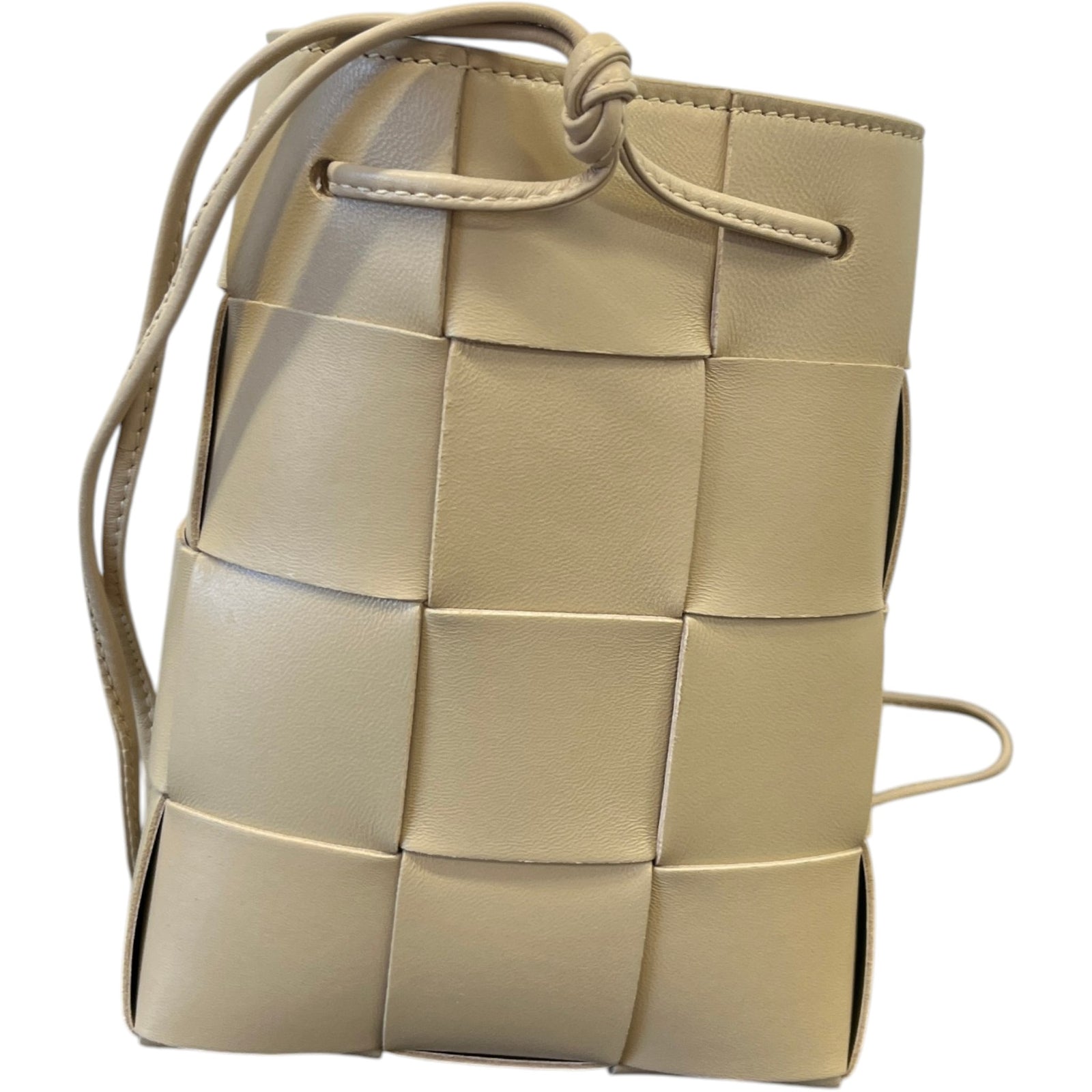 Women's Cassette Bucket Bag Beige - Photo 6