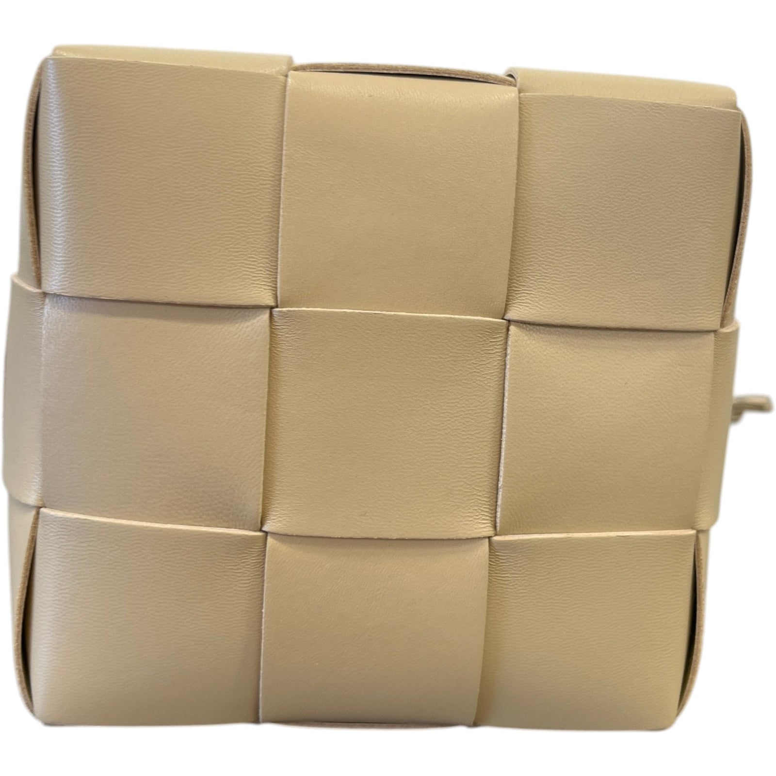Women's Cassette Bucket Bag Beige - Photo 10