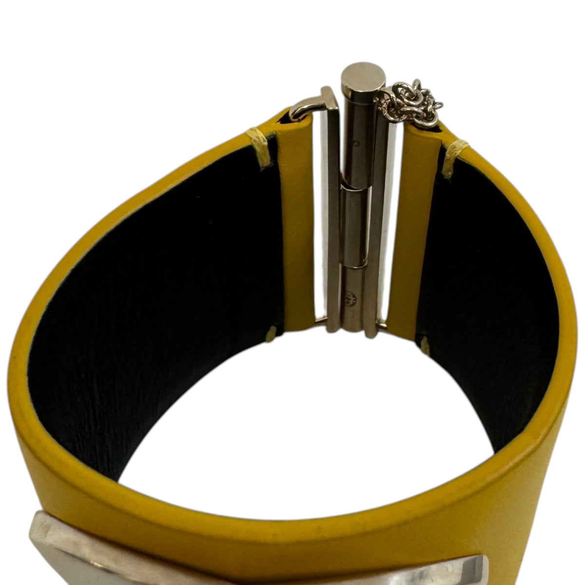 Women's CC Logo Cuff Bracelet Yellow - Photo 6