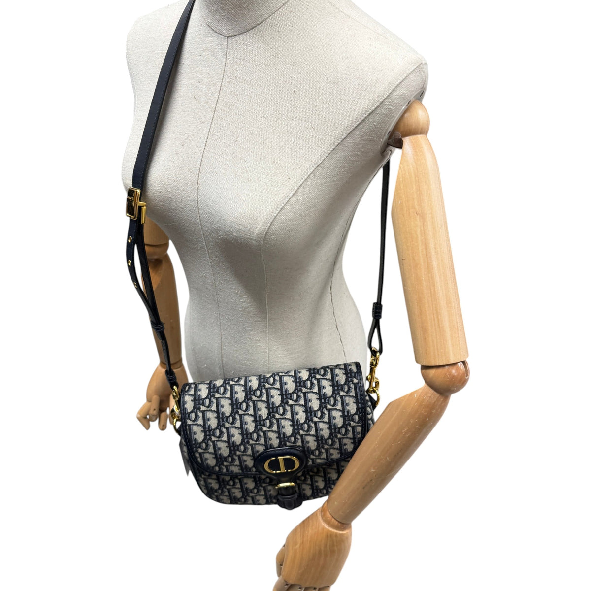 Women's Medium Bobby Oblique Crossbody Bag Navy - Photo 2