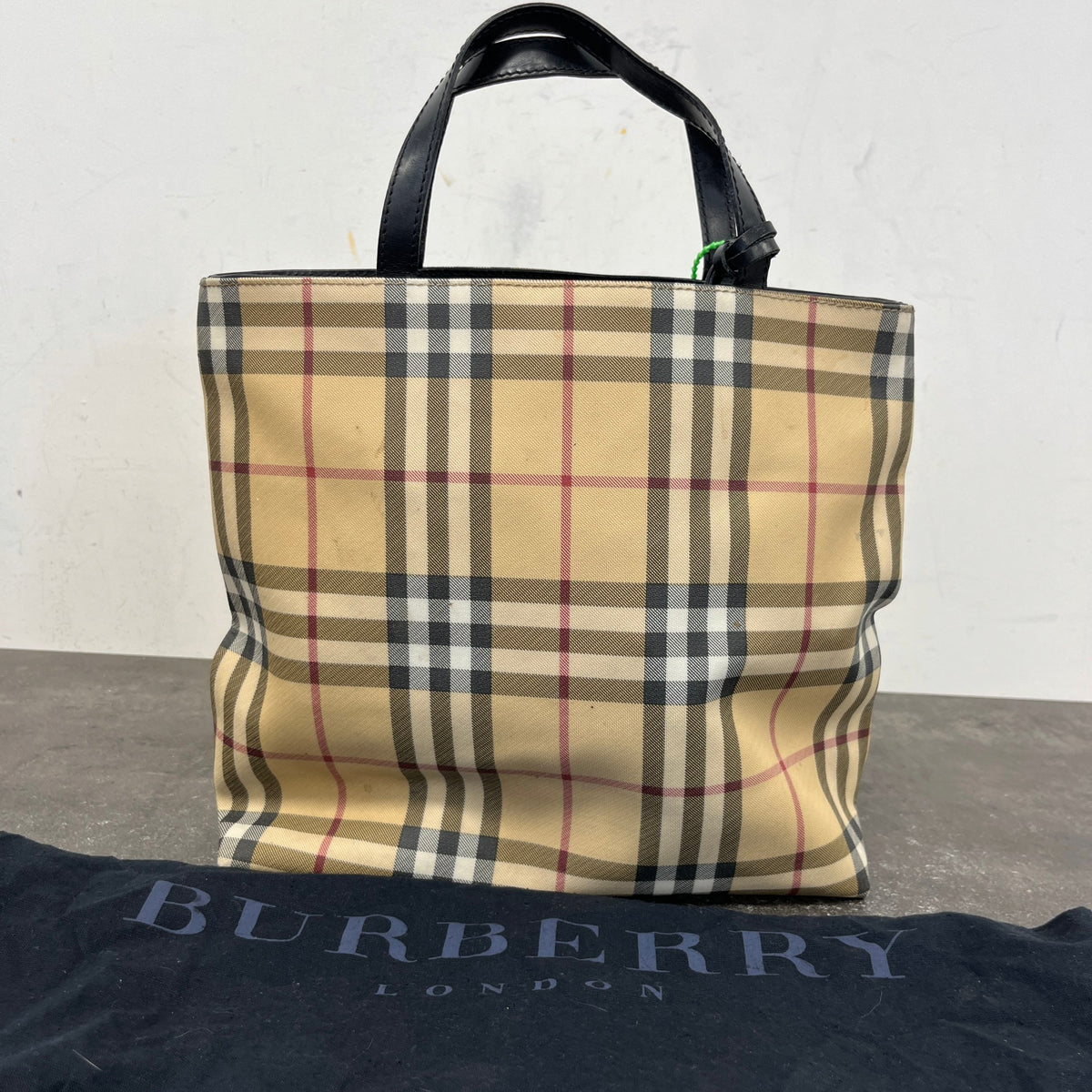 Women's Nova Check Handbag Beige - Photo 11