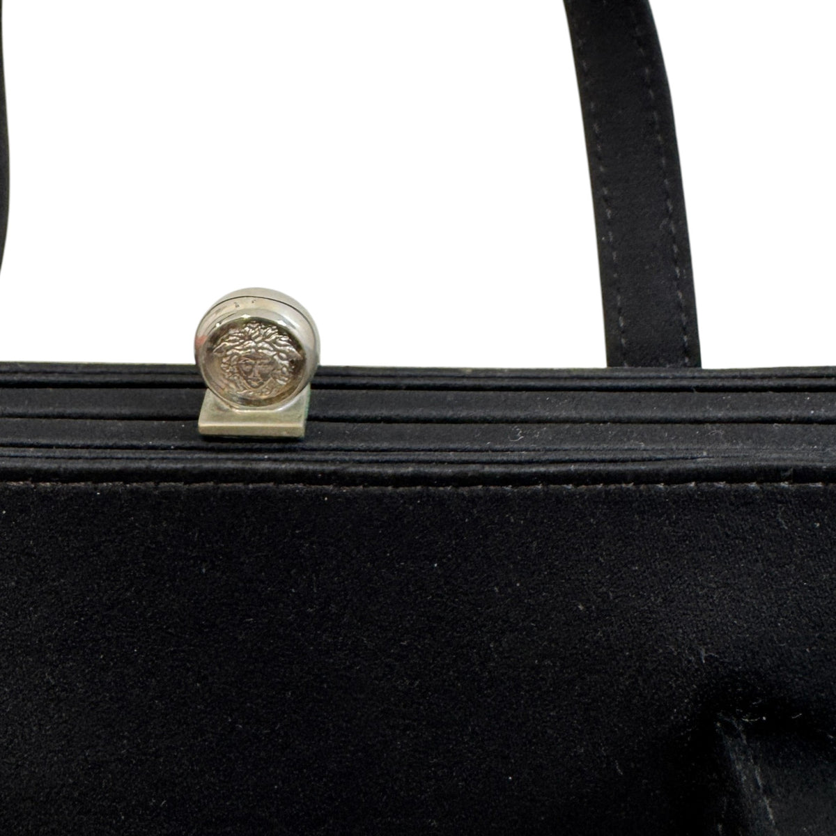 Women's Medusa Clasp Handbag Black - Photo 12