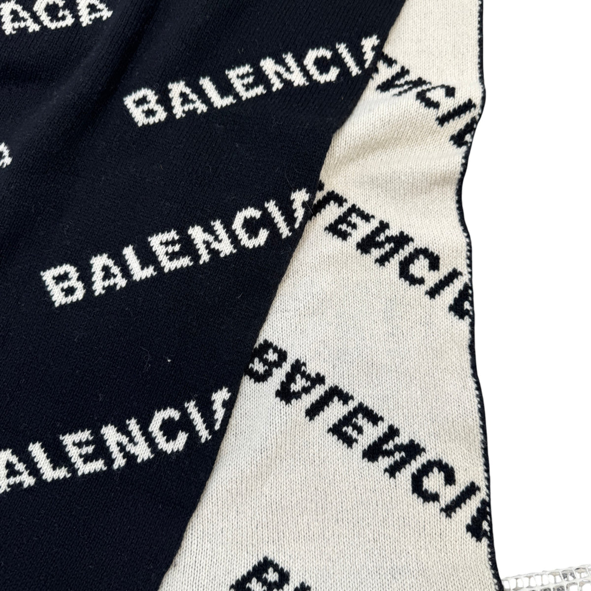 Women's Logo Embroidered Scarf Black - Photo 5