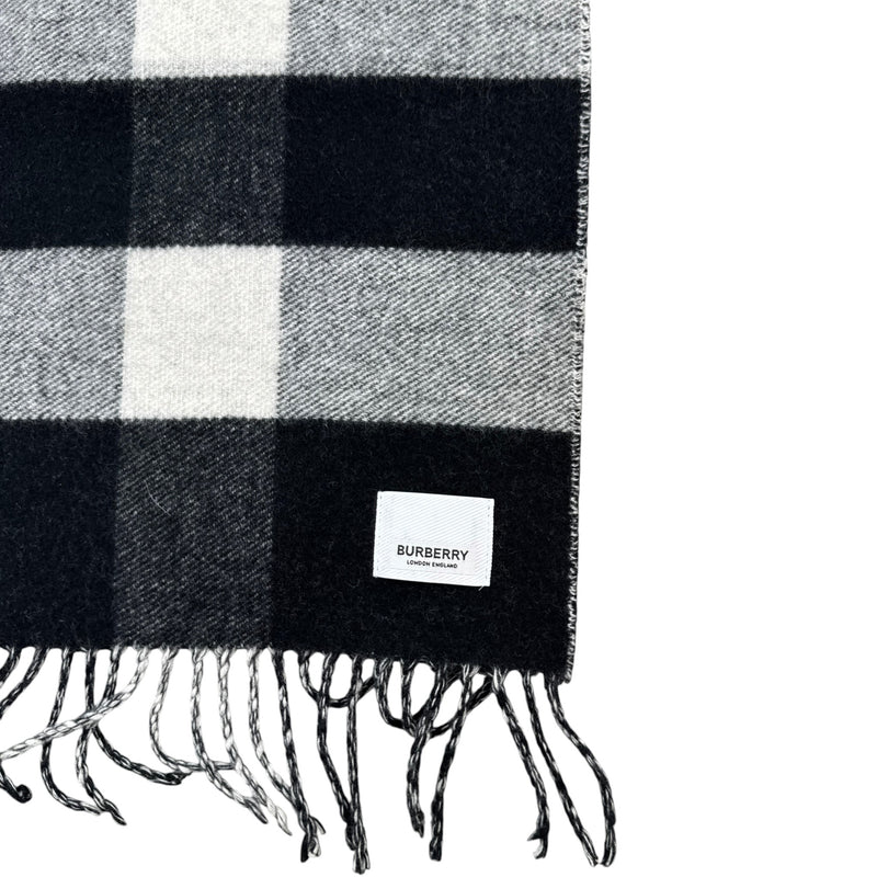 Women's Check Reversible Scarf Black