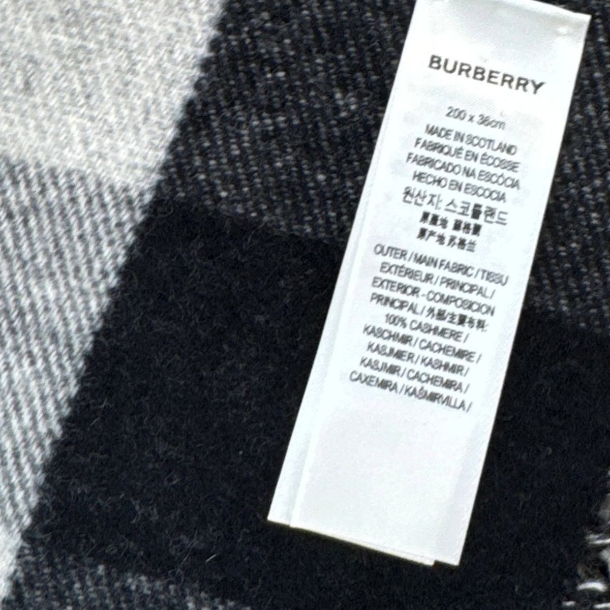 Women's Check Reversible Scarf Black - Photo 5