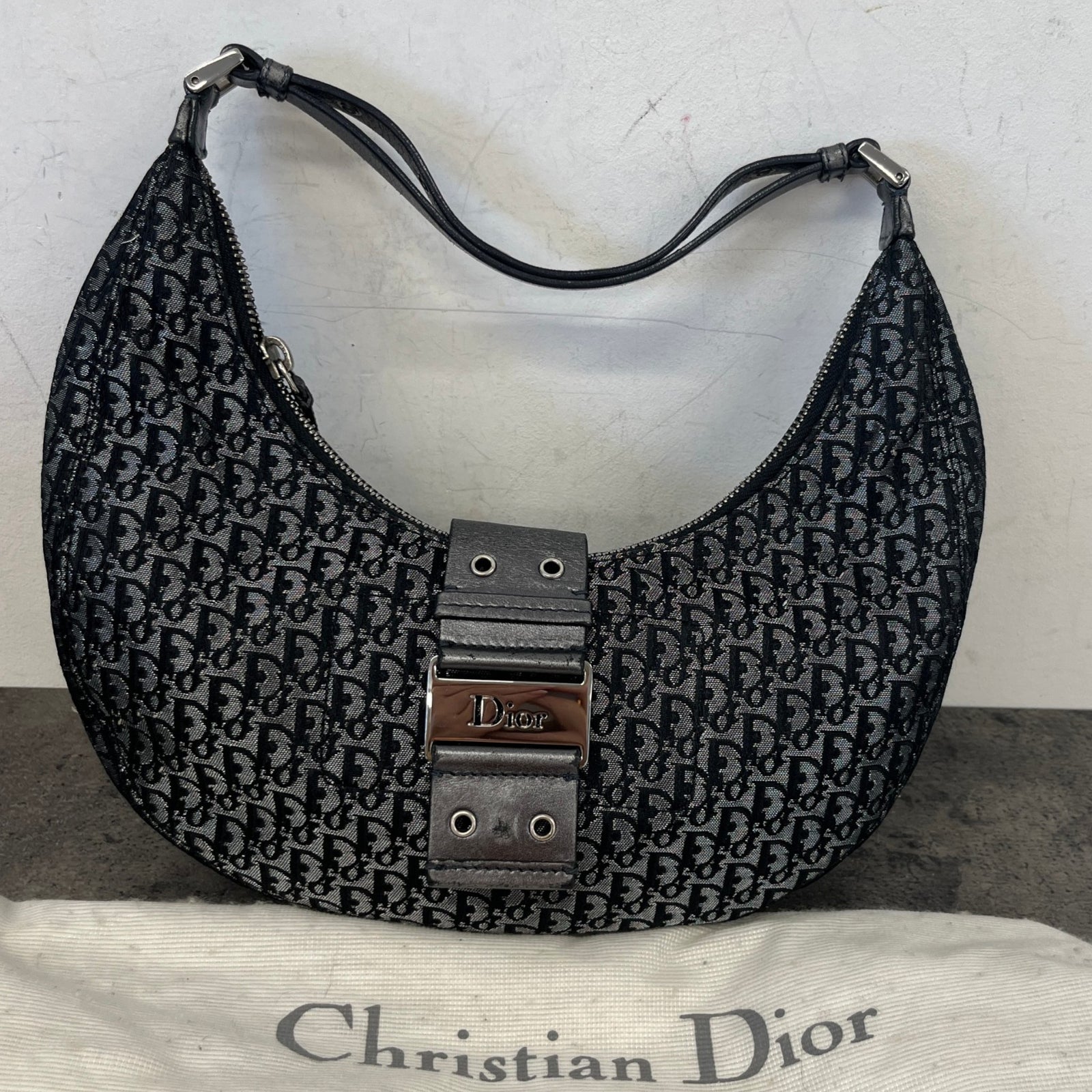 Women's Diorissimo Street Chic Hobo Bag Black - Photo 12