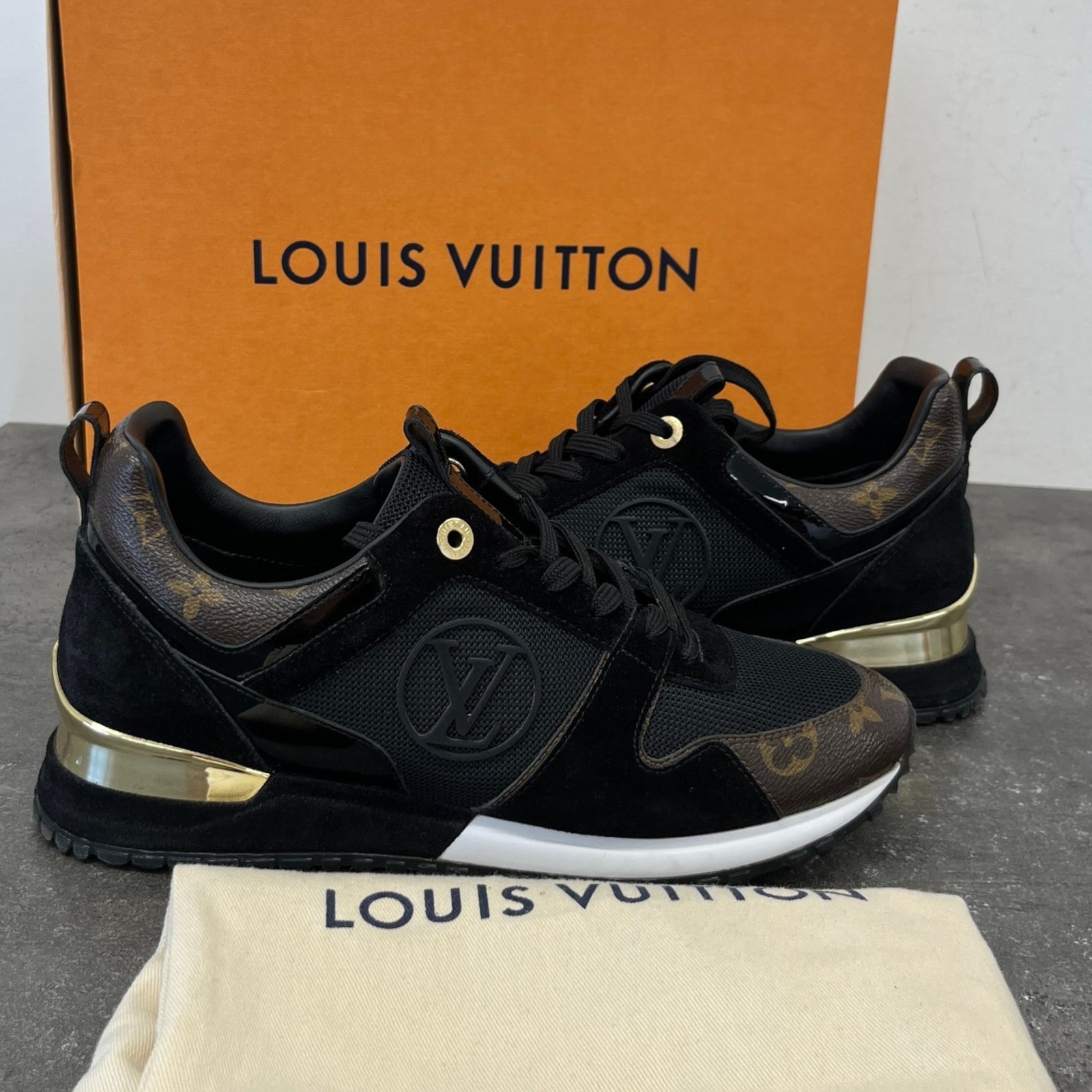 Louis Vuitton Women's Monogram Run Away Low Trainers Black Size 7 - Photo 12