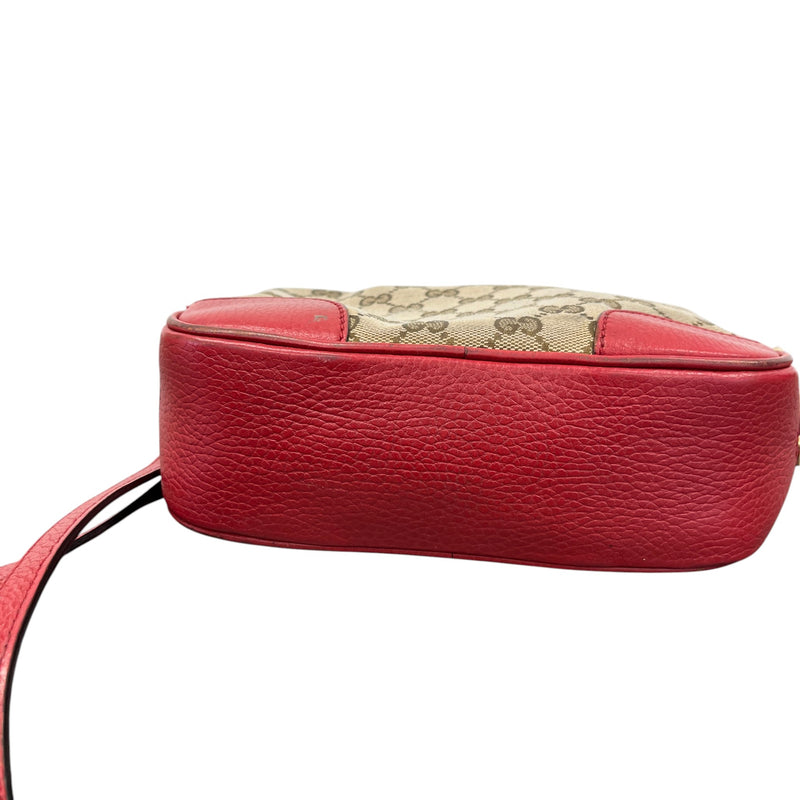 Women's GG Supreme Bree Crossbody Handbag Red
