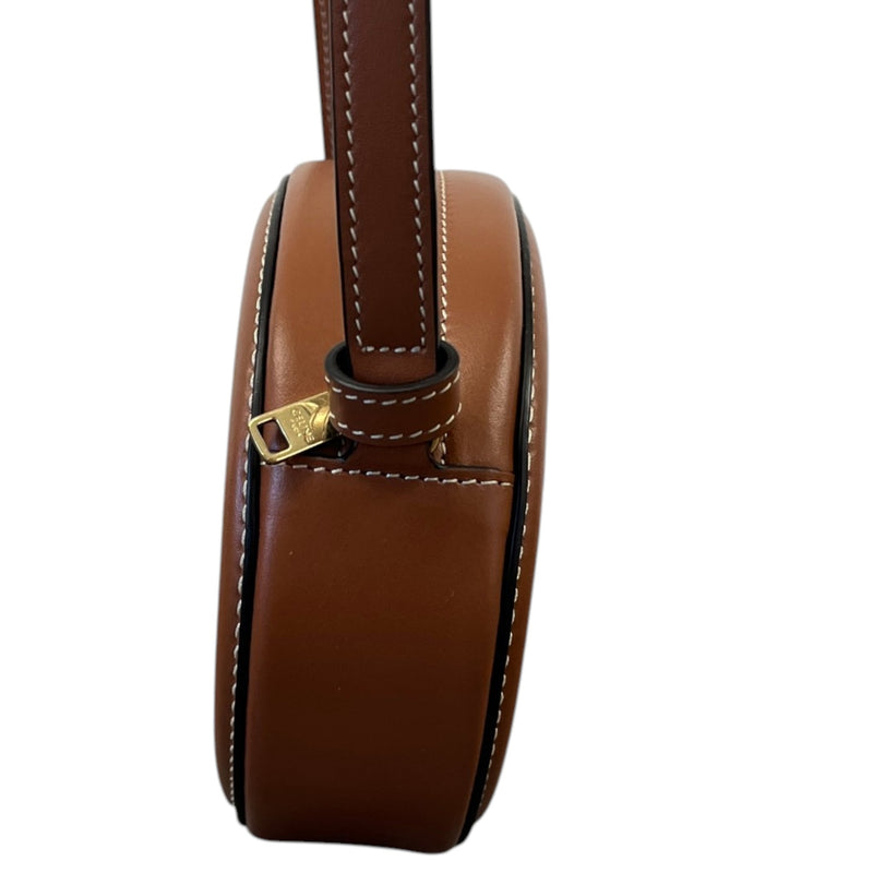 Women's Oval Cuir Triomphe Bag Brown
