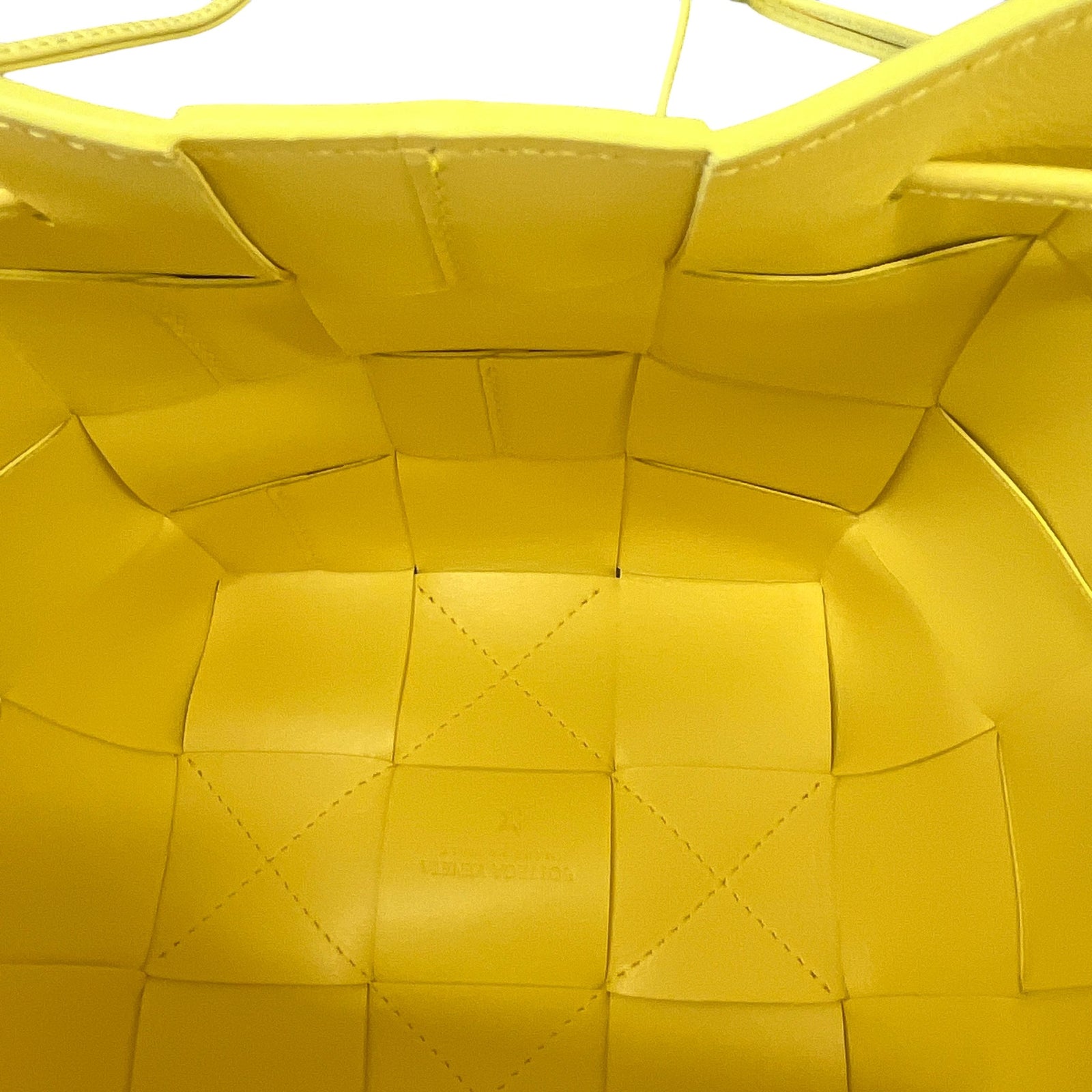 Women's Small Cassette Bucket Bag Yellow - Photo 11