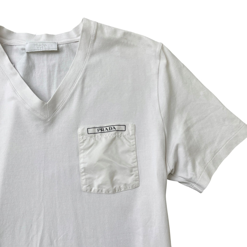 Men's Pocket Logo V Neck T-Shirt White Size S