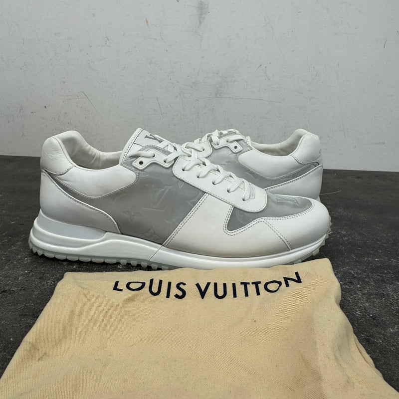 Men's Run Away Low Trainers White Size UK 9 / EU 43