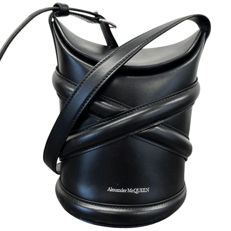 Women's The Curve Handbag Black
