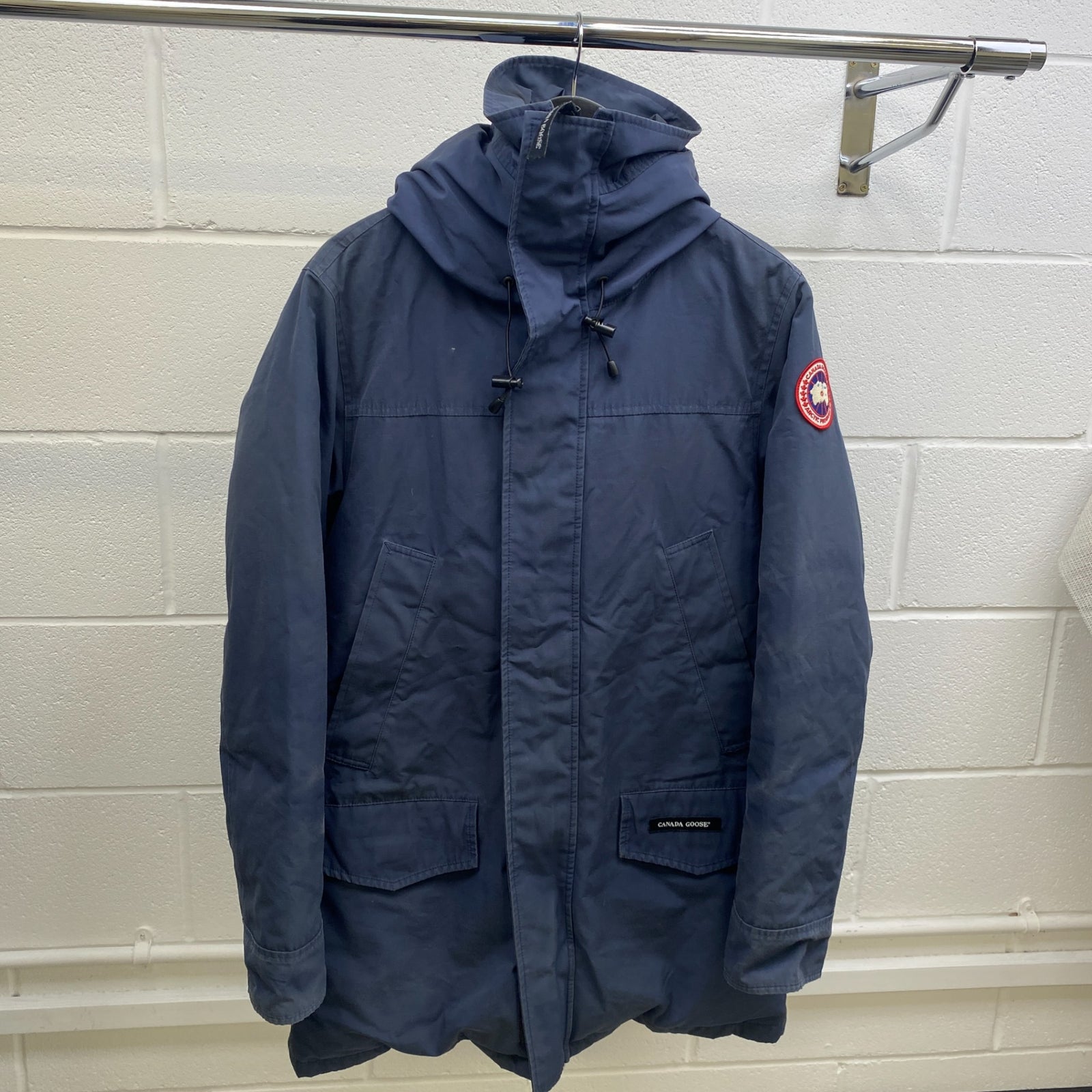 Men's Langford Parka Down Jacket Navy Size M - Photo 9