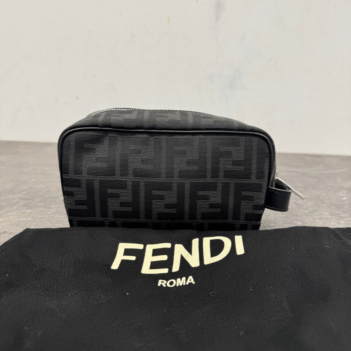 Men's FF Jacquard Toiletry Bag Black - Photo 12