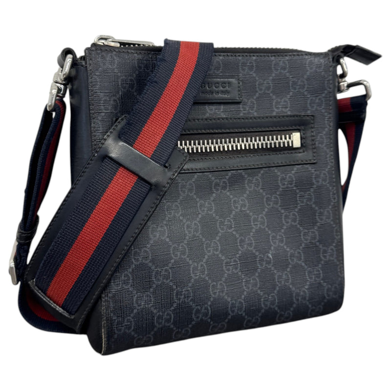 Men's GG Supreme Messenger Bag Black