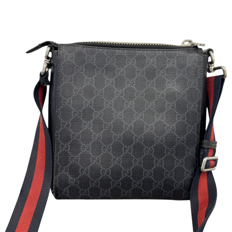 Men's GG Supreme Messenger Bag Black