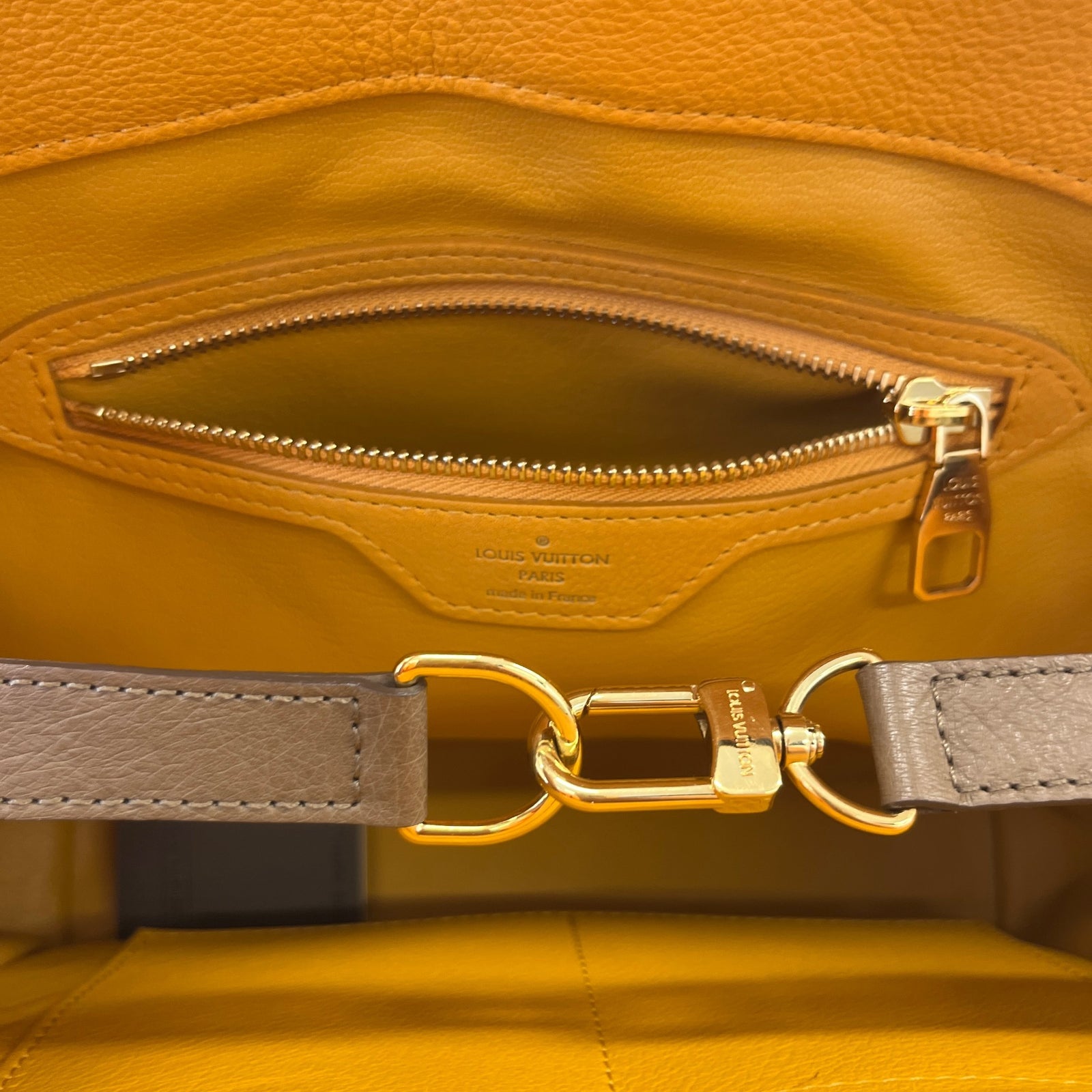 Women's Exotic Majestueux Tote Mm Bag Brown - Photo 12