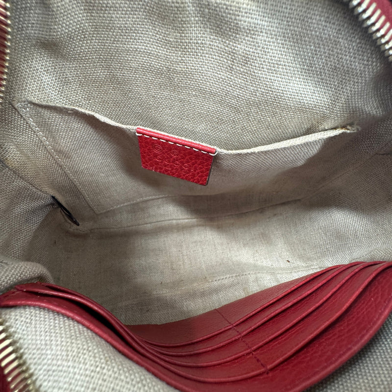 Women's GG Supreme Camera Crossbody Bag Red