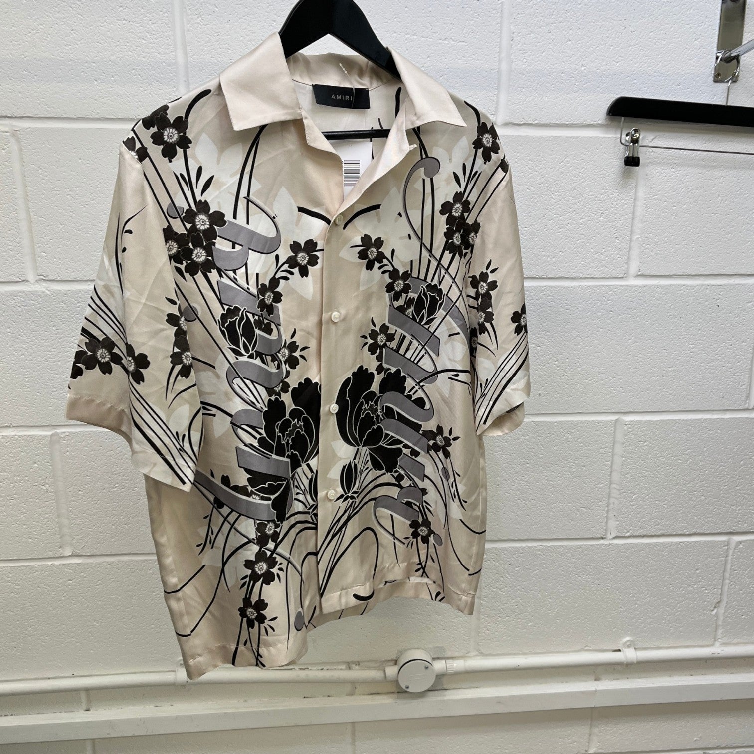 Amiri Men's Floral Logo Print Short Sleeve Shirt Beige Size M - Photo 8