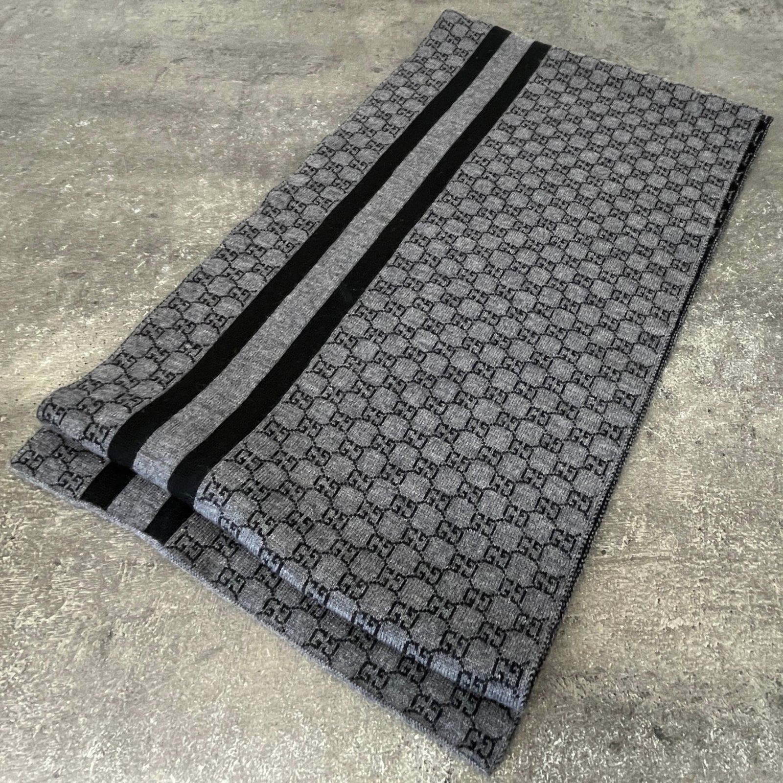 Women's GG Supreme Scarf Grey - Photo 8