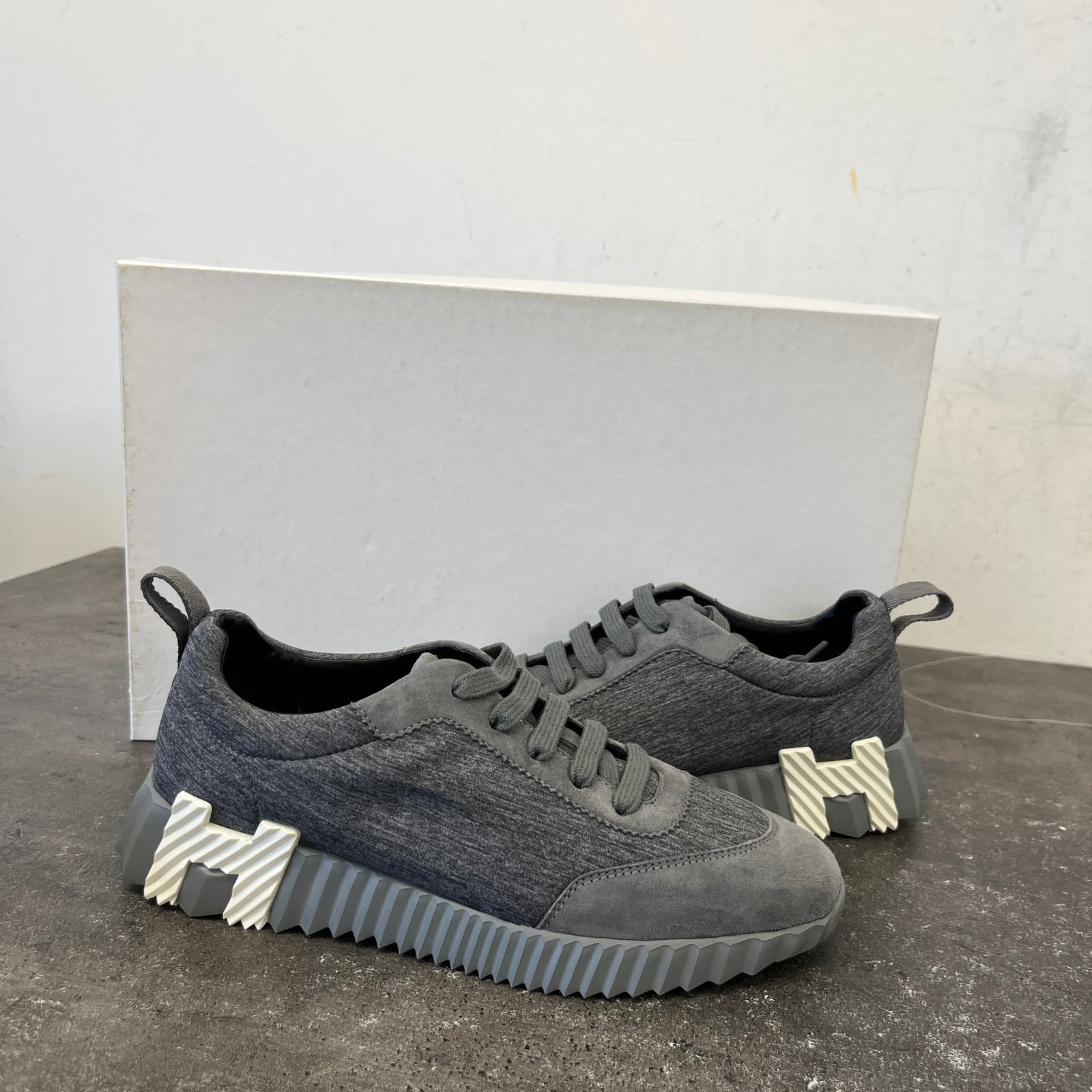 Women's Bouncing Low Trainers Grey Size 3.5 - Photo 12