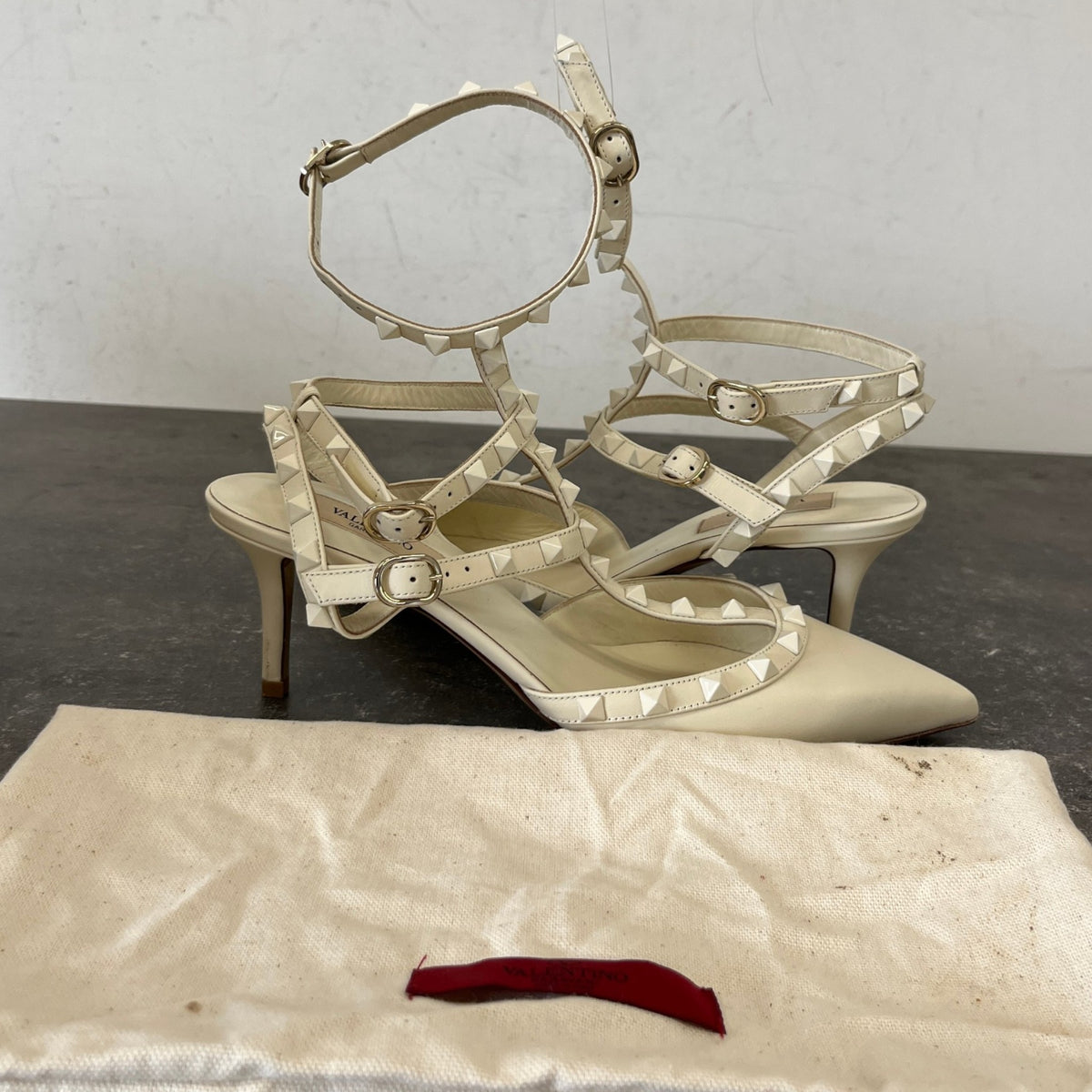 Women's Rockstud Heels Cream Size UK 6.5 / EU 39.5 - Photo 11
