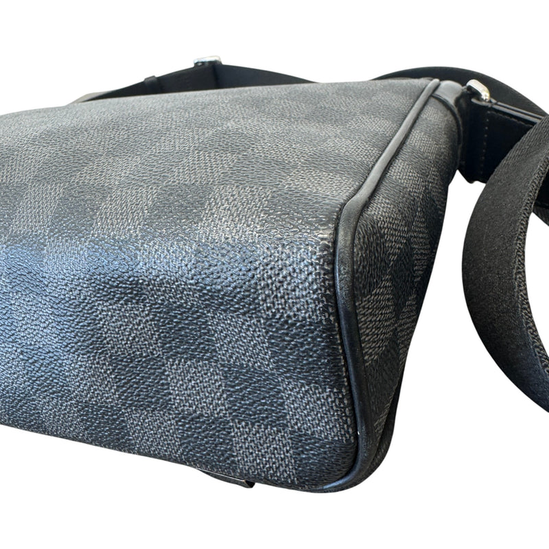 Men's Damier Graphite District PM Messenger Bag Black