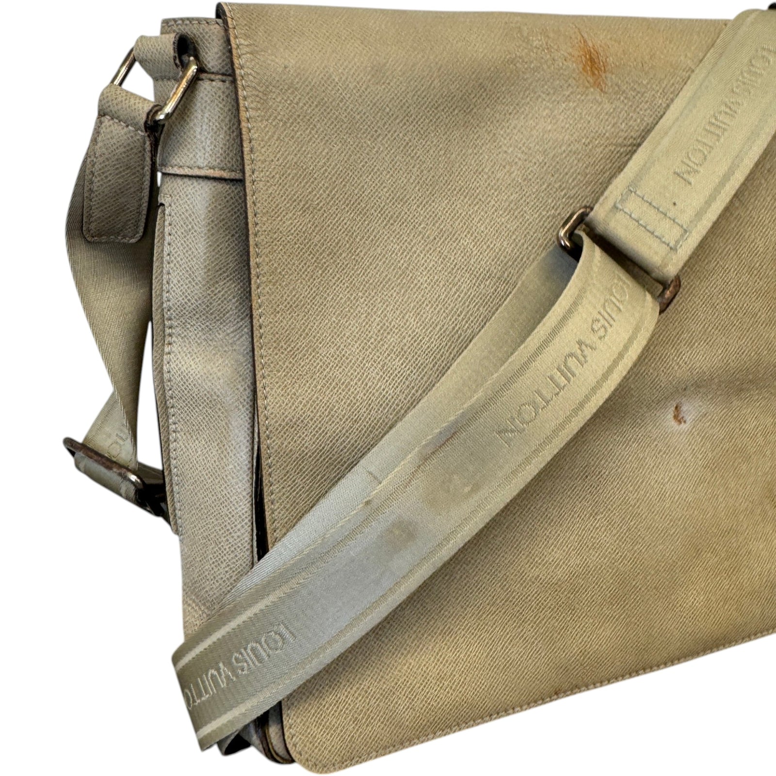 Women's Taiga Milo Messenger Bag Beige - Photo 6