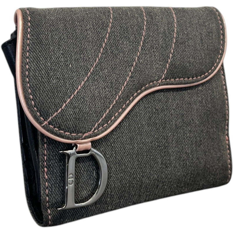 Women's Saddle Wallet Grey
