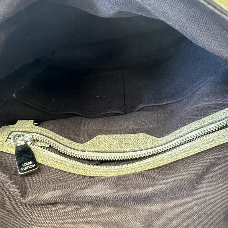 Women's Taiga Milo Messenger Bag Beige