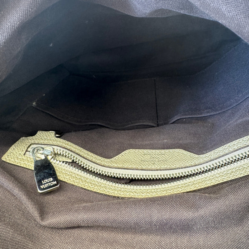 Women's Taiga Milo Messenger Bag Beige