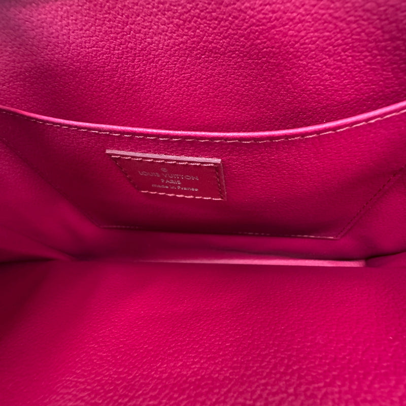 Women's Epi Pouch 26 Clutch Red