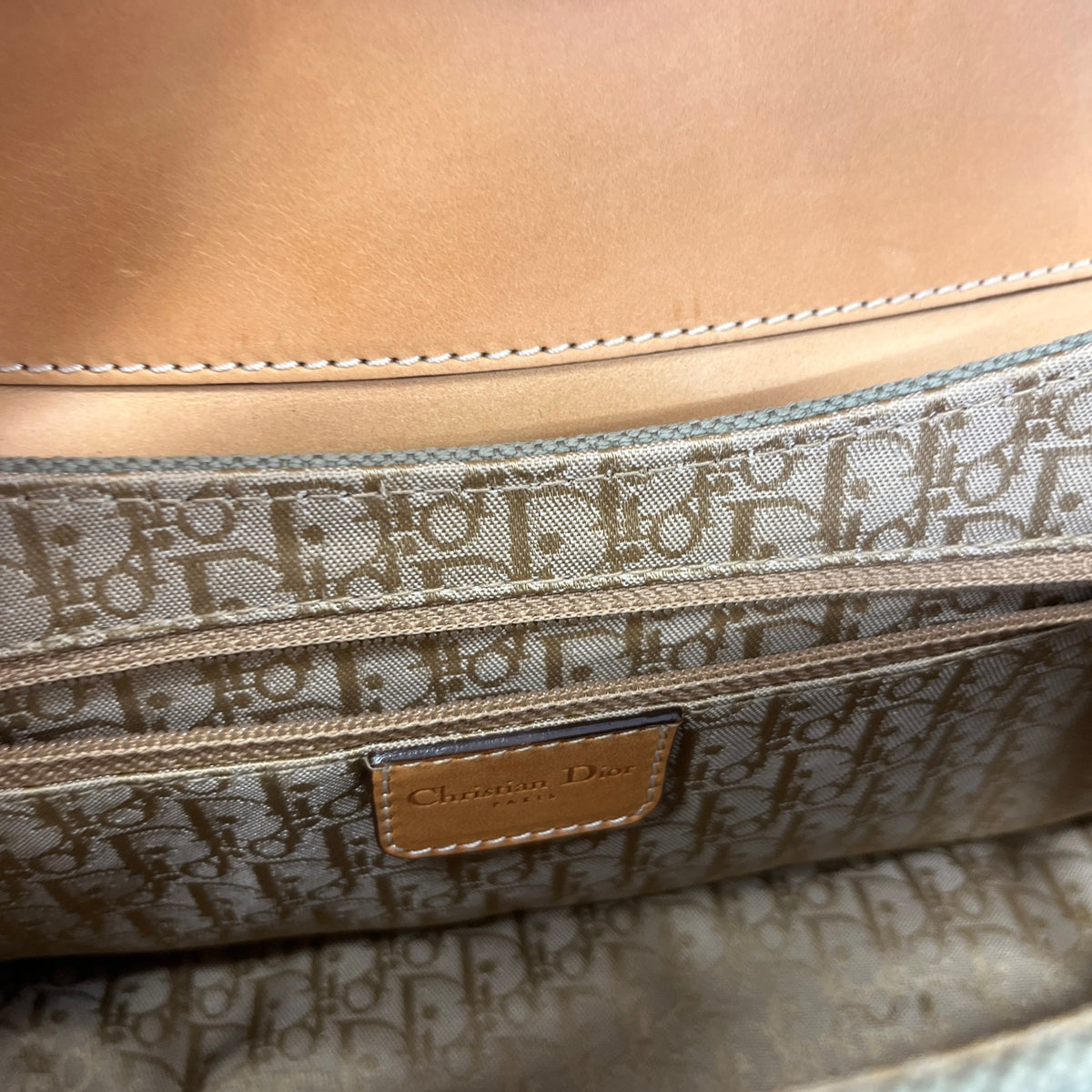 Women's Vintage Street Chic Columbus Handbag Khaki - Photo 14