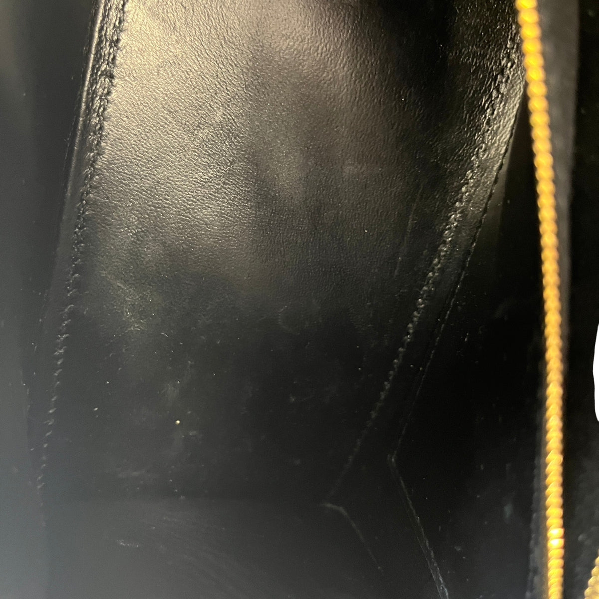 Women's Hourglass Medium Handbag Black - Photo 10
