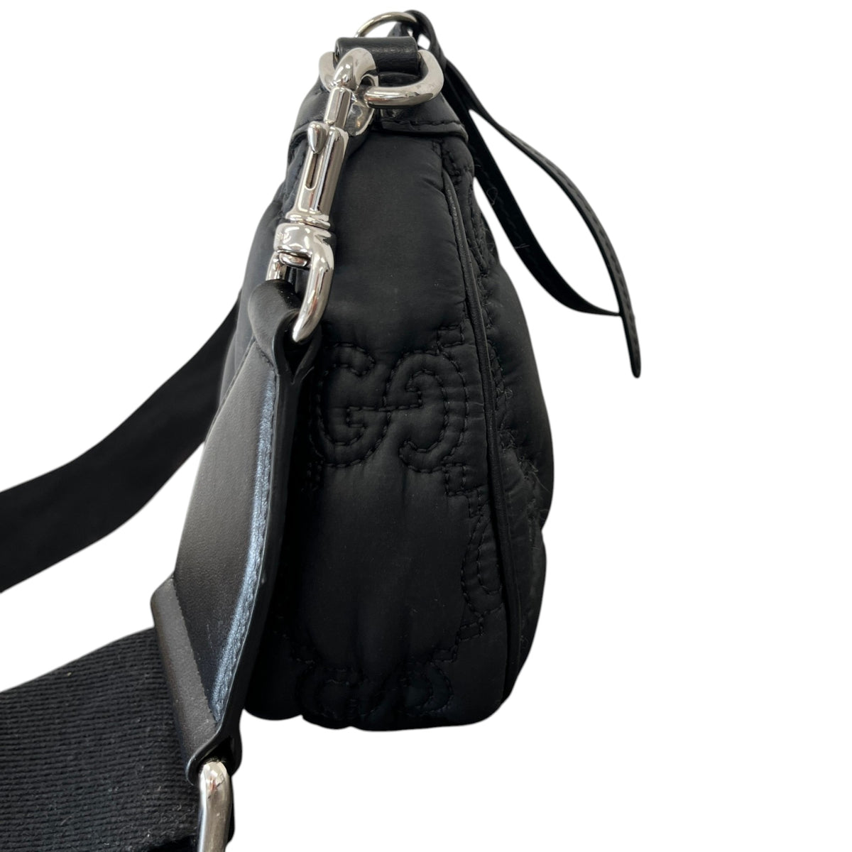 Women's Small GG Matelassé Crossbody Bag Black - Photo 7
