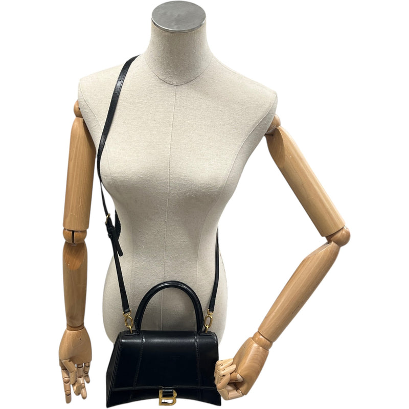 Women's Hourglass Medium Handbag Black