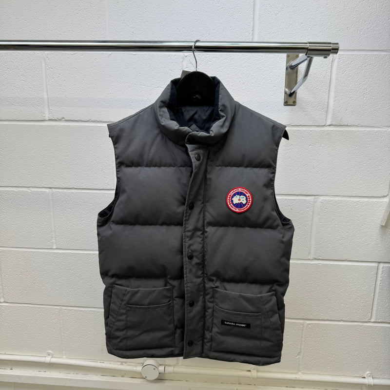 Men's Freestyle Gilet Charcoal Size S