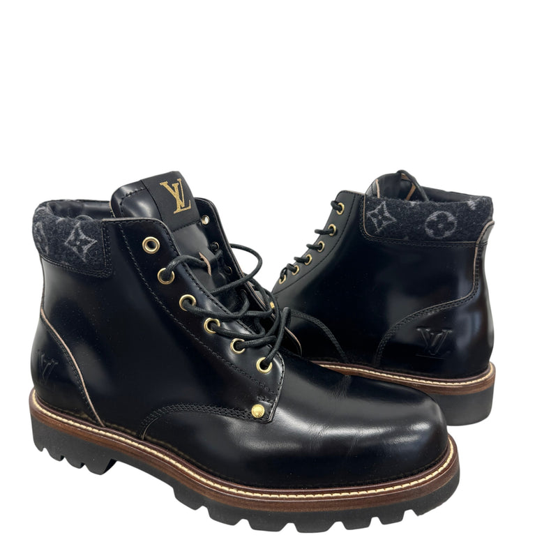 Men's Monogram Boots Black Size EU 41.5 / UK 7.5