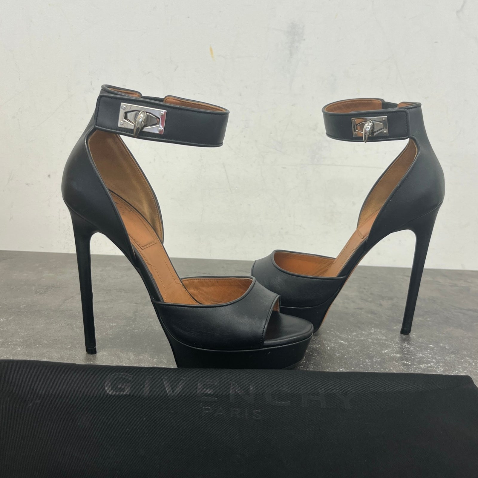 Women's Shark Tooth Ankle Heels Black Size UK 5.5 / EU 38.5 - Photo 11