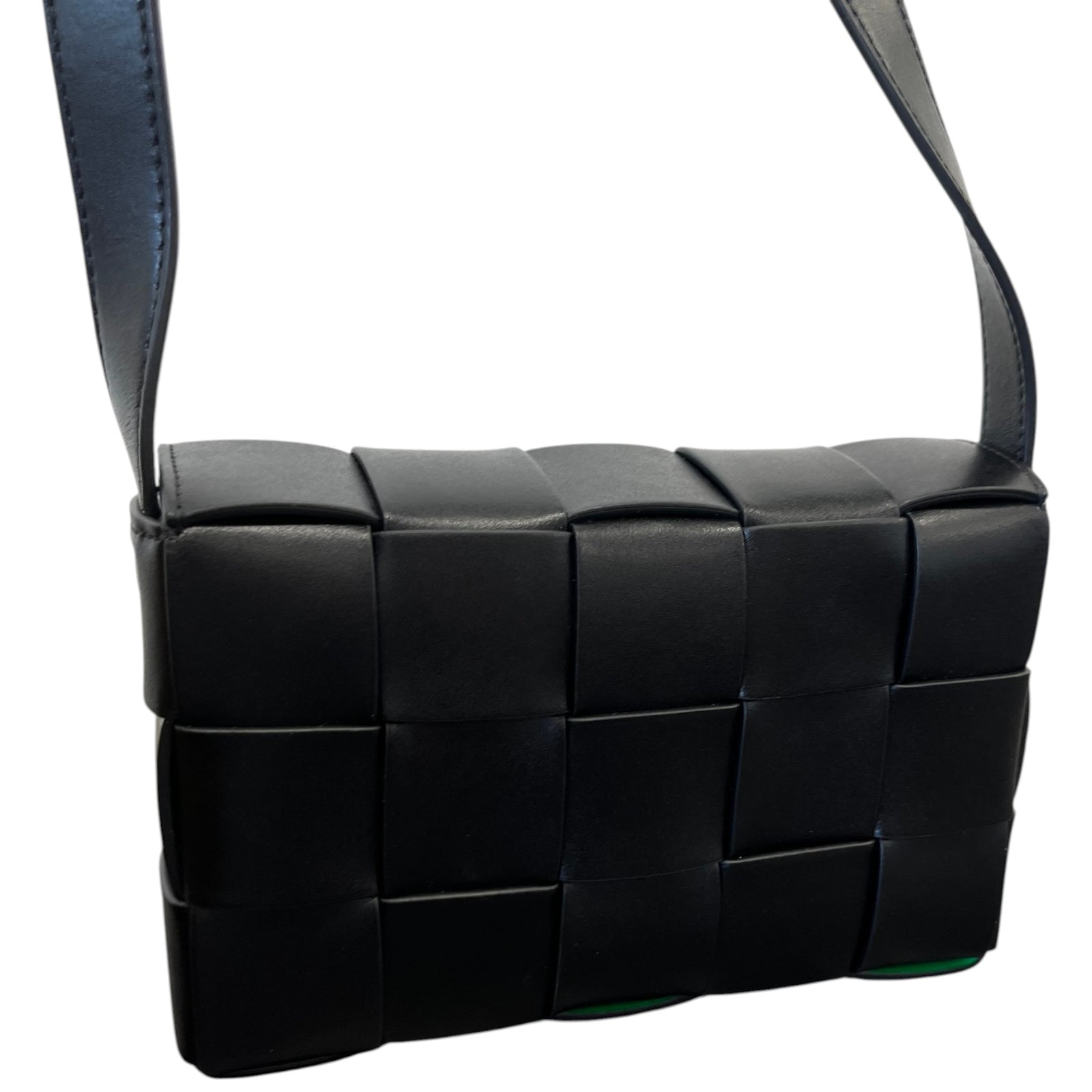 Women's Intreccio Woven Cassette Bag Black - Photo 8