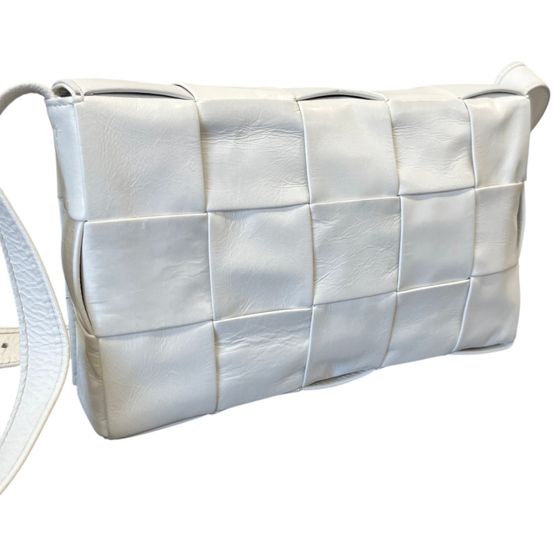 Women's Intrecciato Woven Cassette Bag White