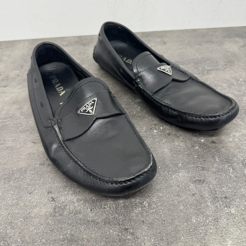 Men's Plaque Logo Loafers Black Size EU 42 / UK 8