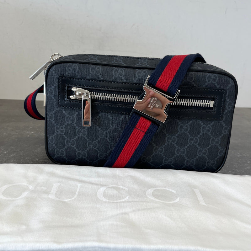 Men's GG Supreme Belt Bag Black