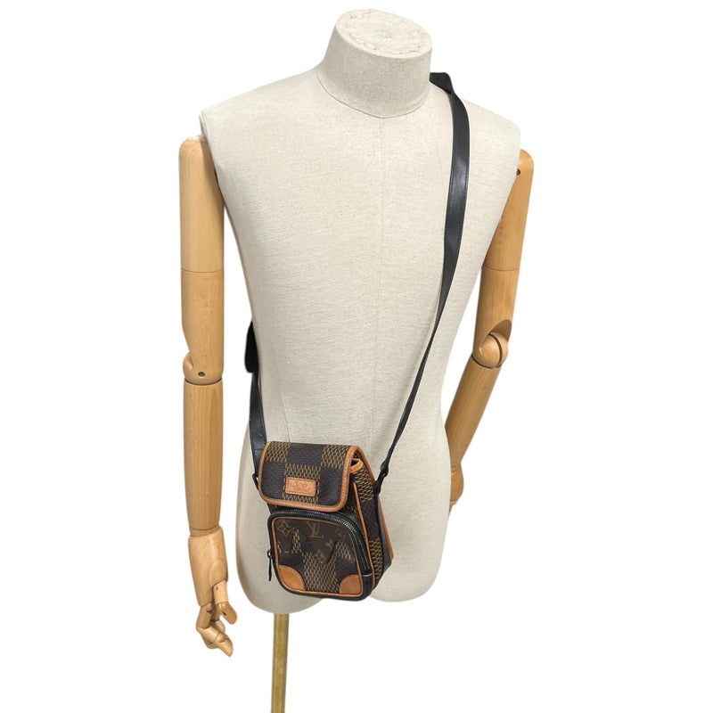 Men's X Nigo Nano Amazone Messenger Bag Brown